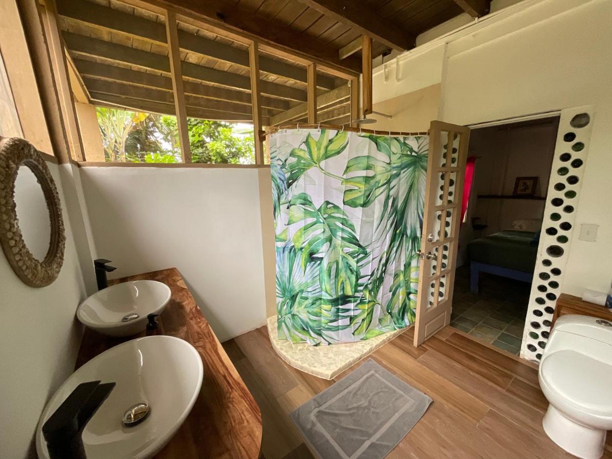 Tesoro Escondido Ecolodge Cabinas Bocas del Toro Eksteriør bilde