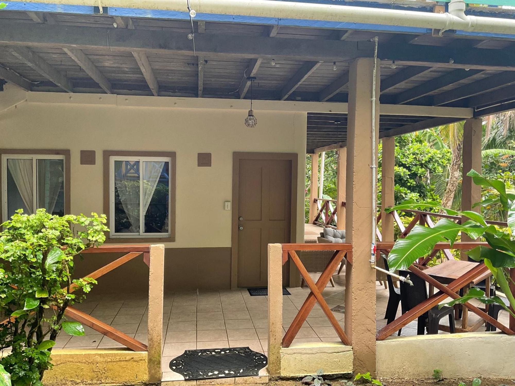 Tesoro Escondido Ecolodge Cabinas Bocas del Toro Eksteriør bilde